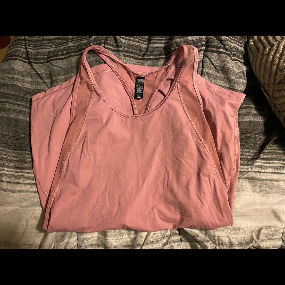 Victoria sport tank top